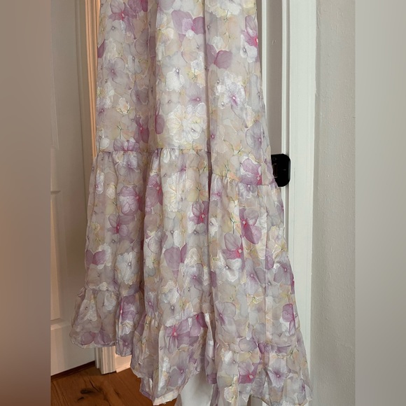 Floral Dress - Picture 7 of 9